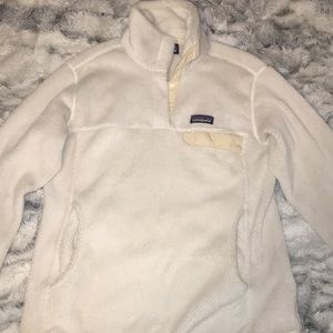 Cream Patagonia pullover